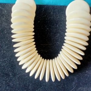 𝅺 African Bone Discs - White Animal